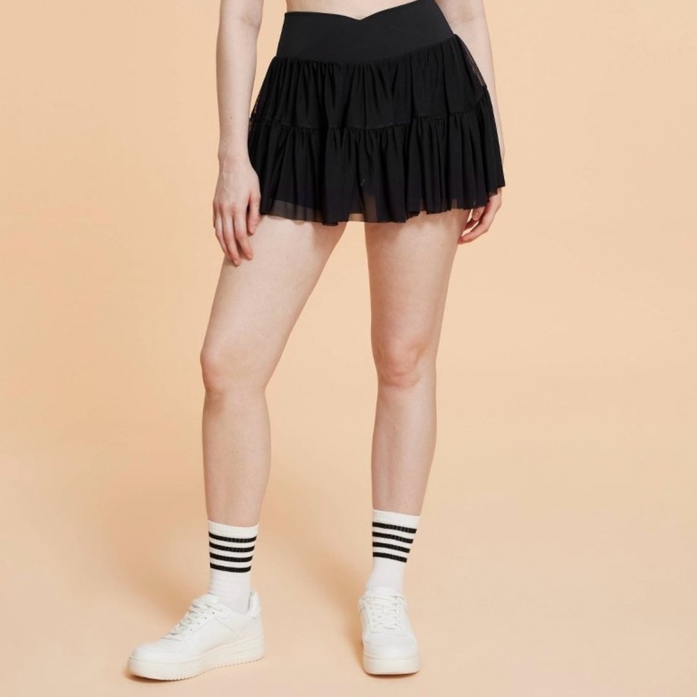 Blogilates Black Viral Taylor Swift Ballerina Skirt - Size XL